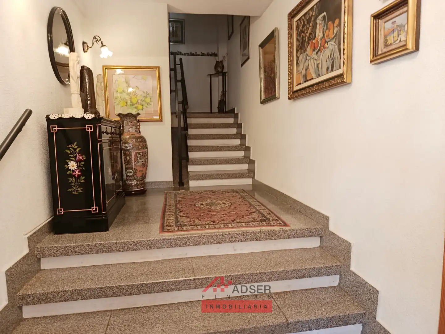 Terraced house with terrace for sale in Lardero - CERVANTES, imagen 2