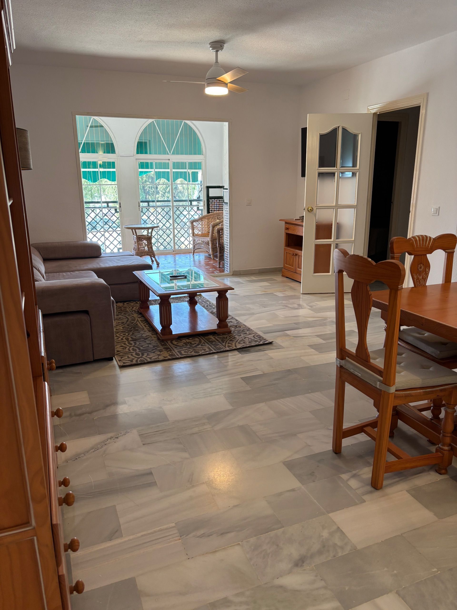 Living room of Flat to rent in Rincón de la Victoria  with Air Conditioner, Heating and Storage room