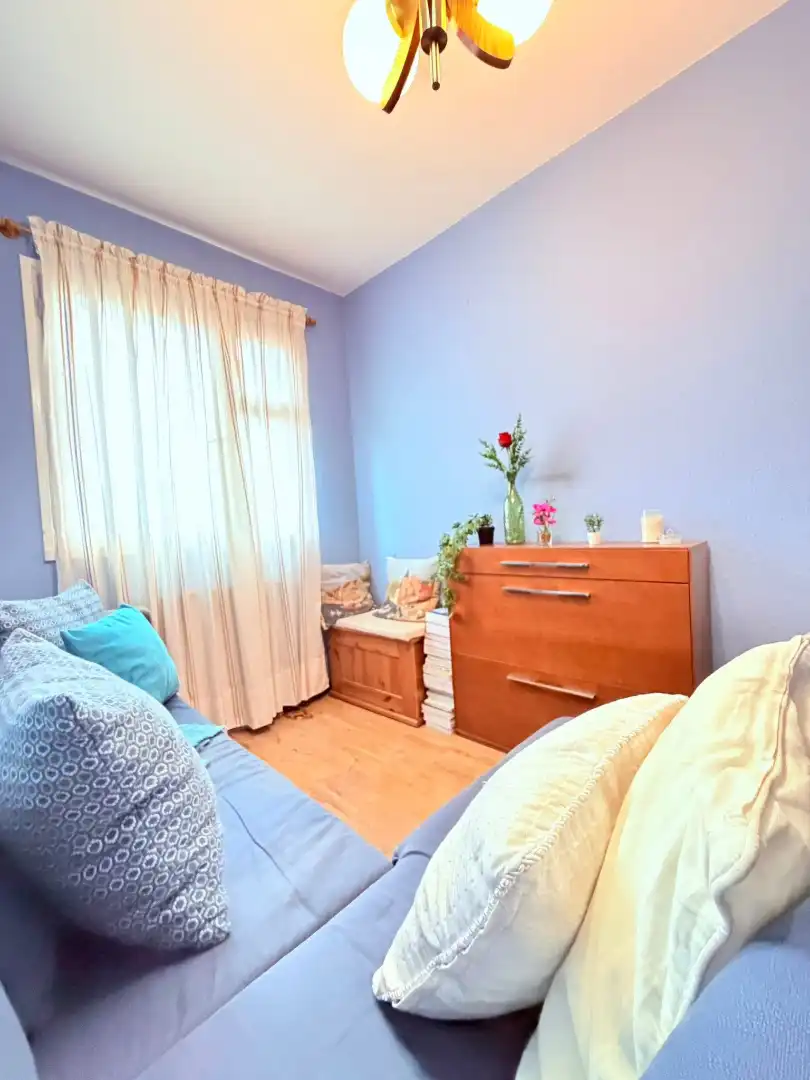 Habitación de Dúplex en venta en Corvera de Asturias con Calefacción, Parquet y Trastero