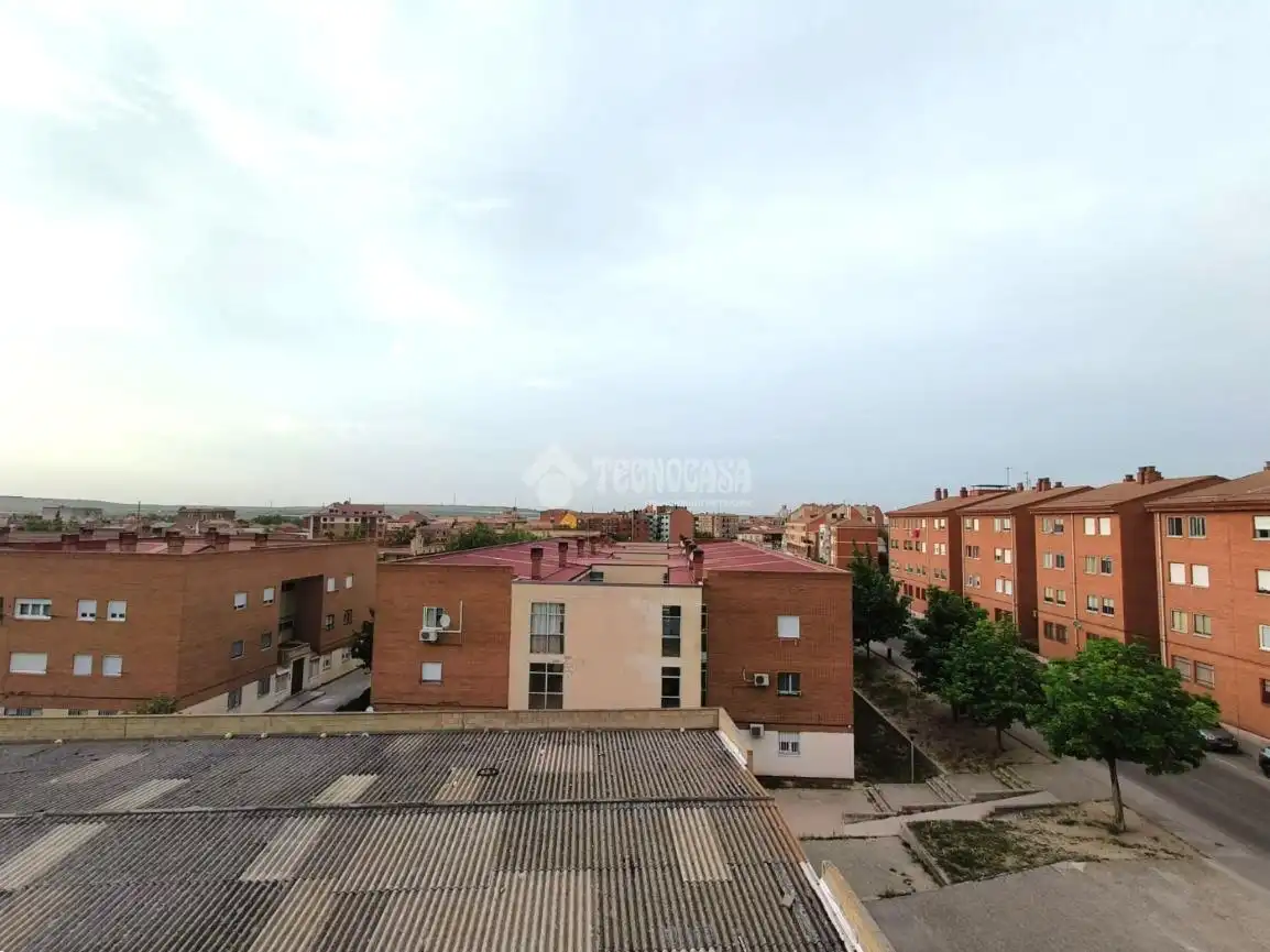 Flat with terrace for sale in Medina del Campo, imagen 9