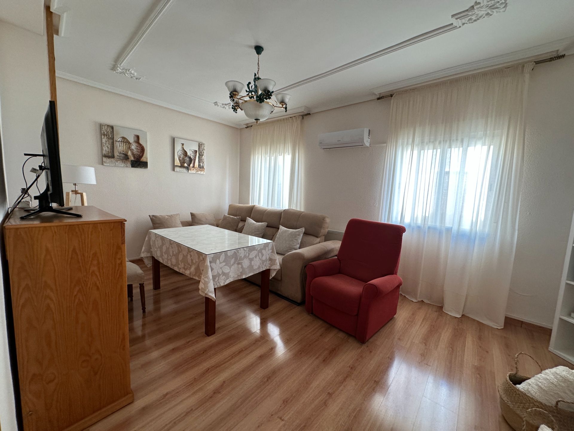 Sala d'estar de Pis en venda en Úbeda amb Aire condicionat i Calefacció