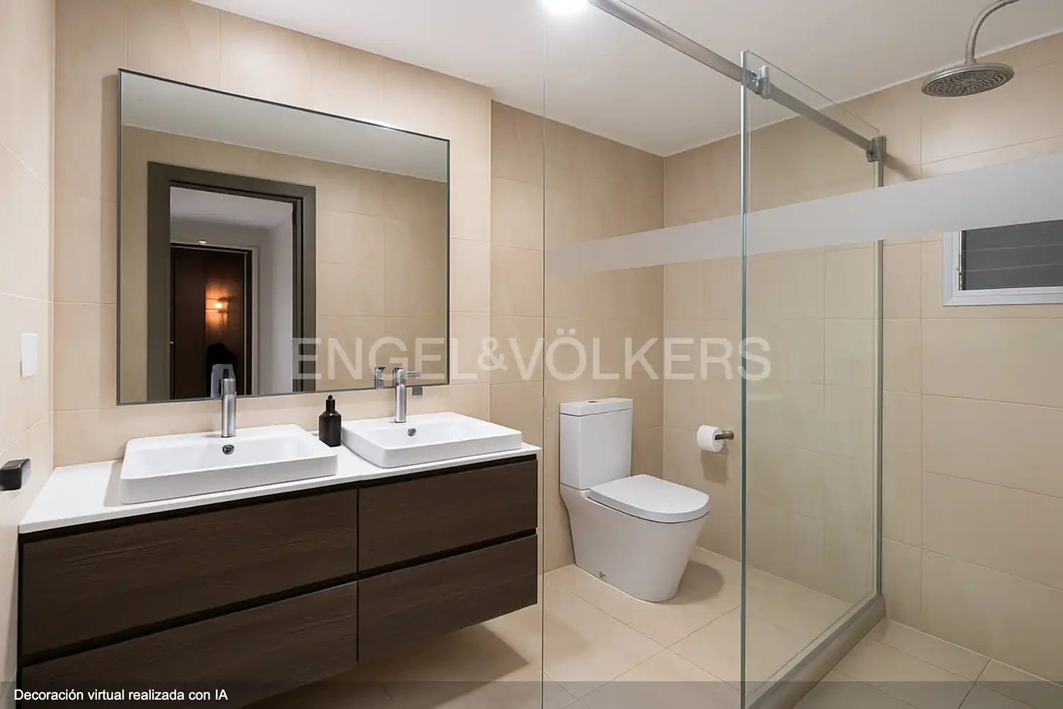 Badezimmer von Wohnung zum Verkauf in Valencia mit Klimaanlage und Heizung