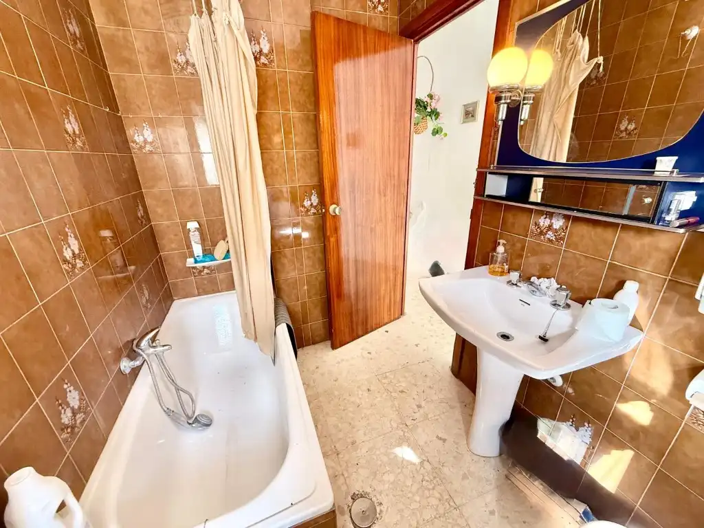 Bathroom of Flat for sale in Alhama de Granada  with Terrace