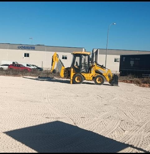 Photo 2 of Industrial land to rent in Calle de las Moreras, Zona Industrial Borreguno - Camporrosso, Madrid