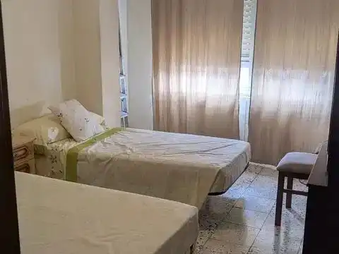Dormitori de Pis en venda en  Albacete Capital amb Aire condicionat i Balcó