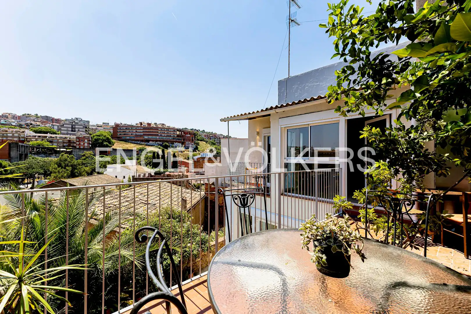 Vista exterior de Finca rústica de lloguer en Barcelona amb Aire condicionat, Calefacció i Jardí privat