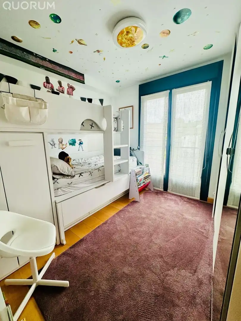 Habitación de Casa adosada en venta en Galdakao con Calefacción, Jardín privado y Terraza