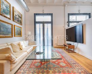 Sala d'estar de Apartament de lloguer en  Barcelona Capital amb Aire condicionat i Calefacció