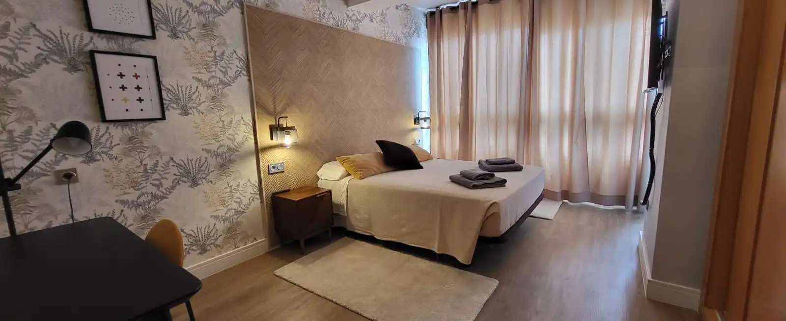 Bedroom of Flat for rent in Torremolinos  with Air Conditioner, Heating and Parquet flooring
