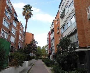 Exterior view of Flat for sale in  Madrid Capital  with Terrace