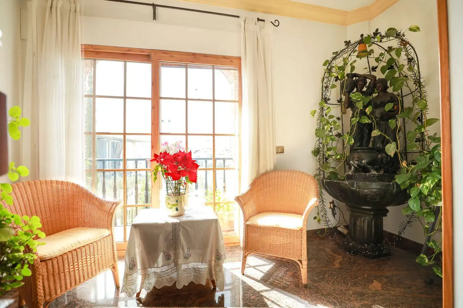 Sala de estar de Casa o chalet en venta en Pizarra con Aire acondicionado, Calefacción y Jardín privado