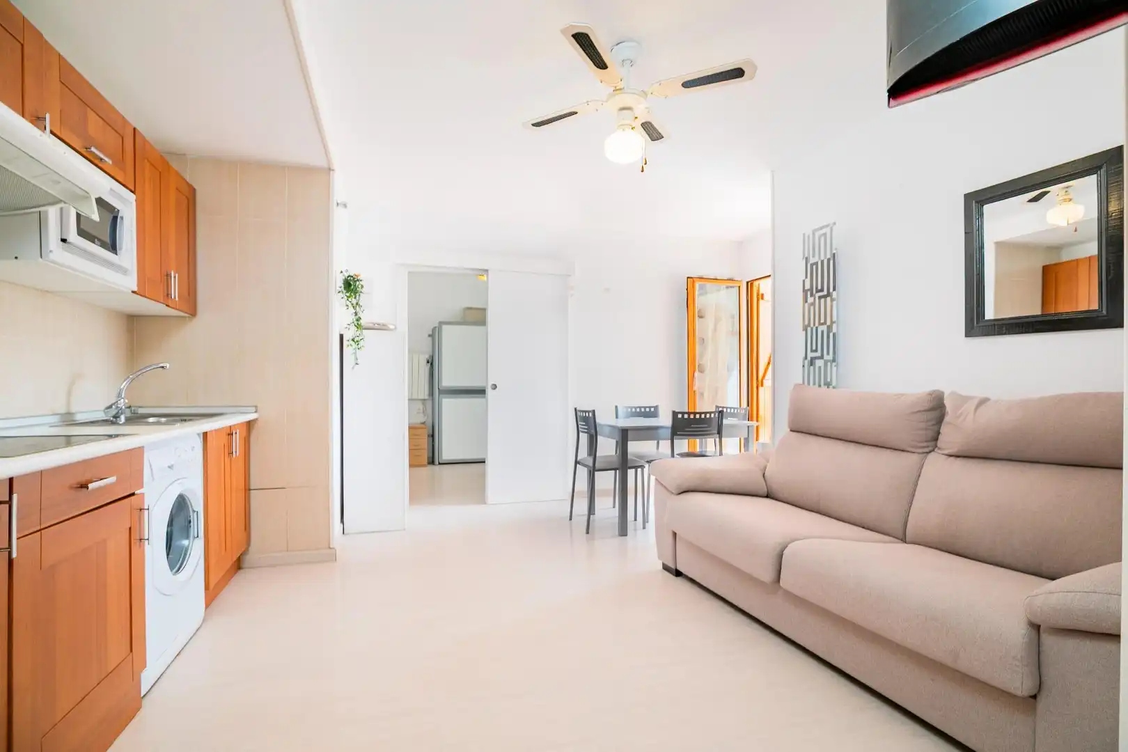 Living room of Flat for sale in Villanúa  with Heating, Parquet flooring and Storage room