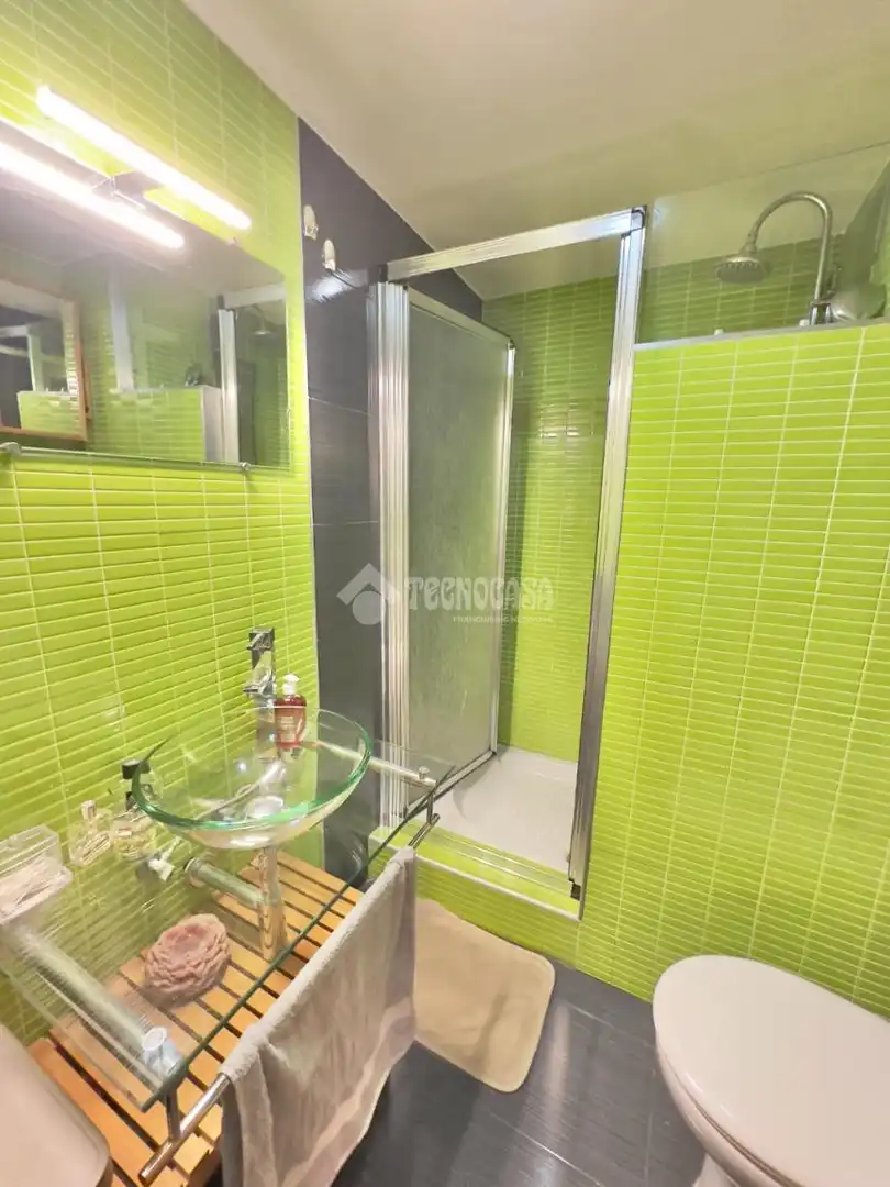 Baño de Piso en venta en Móstoles con Aire acondicionado, Calefacción y Parquet