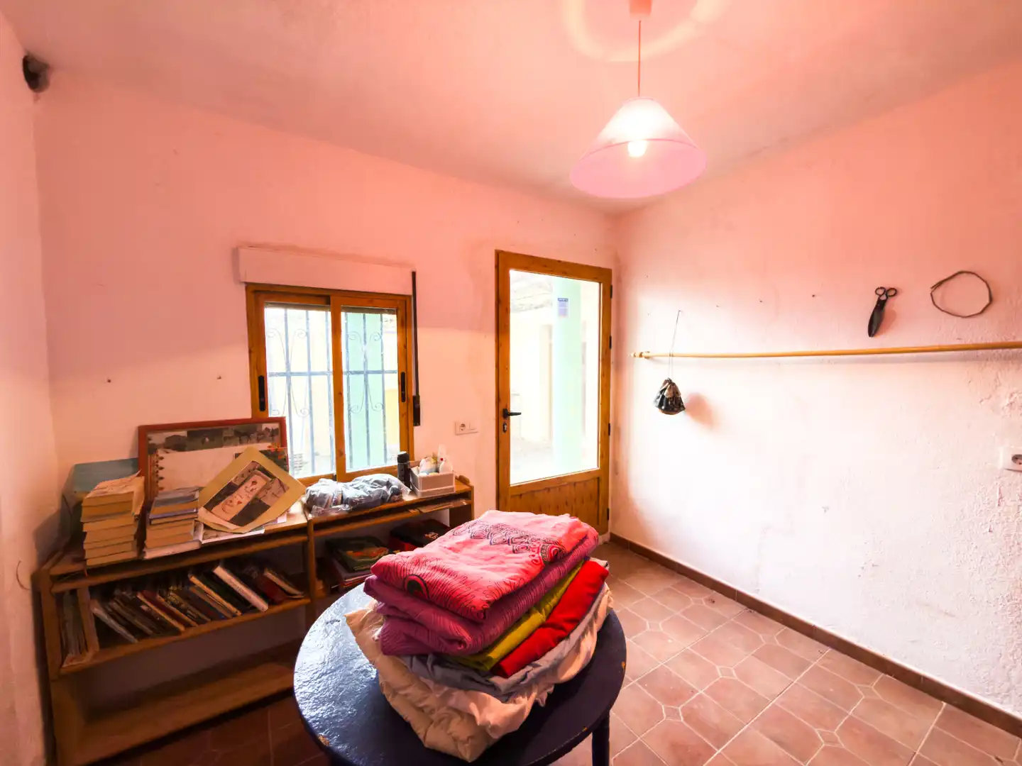Finca rústica en venta en Gor con Jardín privado, Terraza y Amueblado