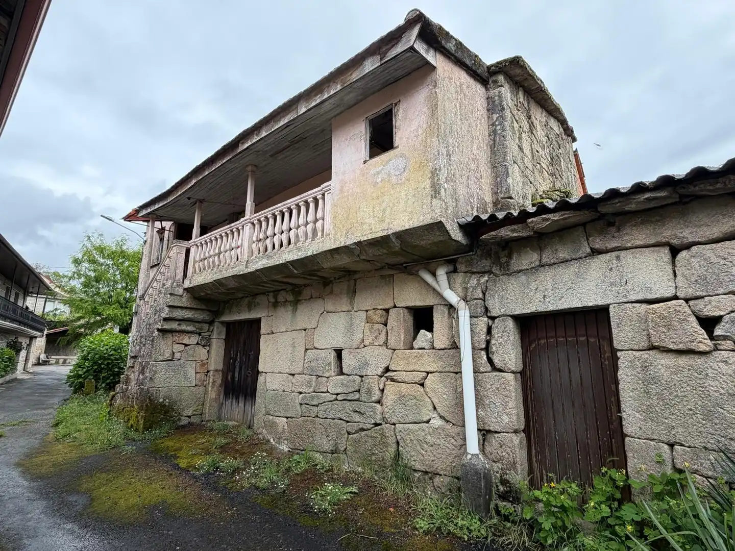 Vista exterior de Finca rústica en venda en Vilamarín amb Balcó