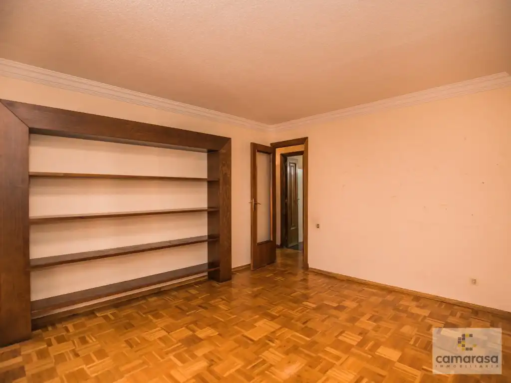 Habitación de Piso en venta en Ávila con Calefacción y Terraza