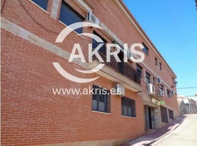 Local en venta en Calle Pozo, Montearagón