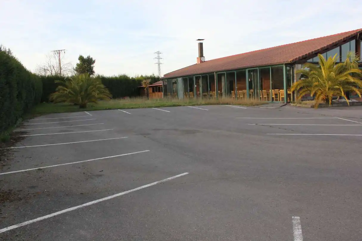 Business premises for sale in Viella - Granda - Meres, imagen 9