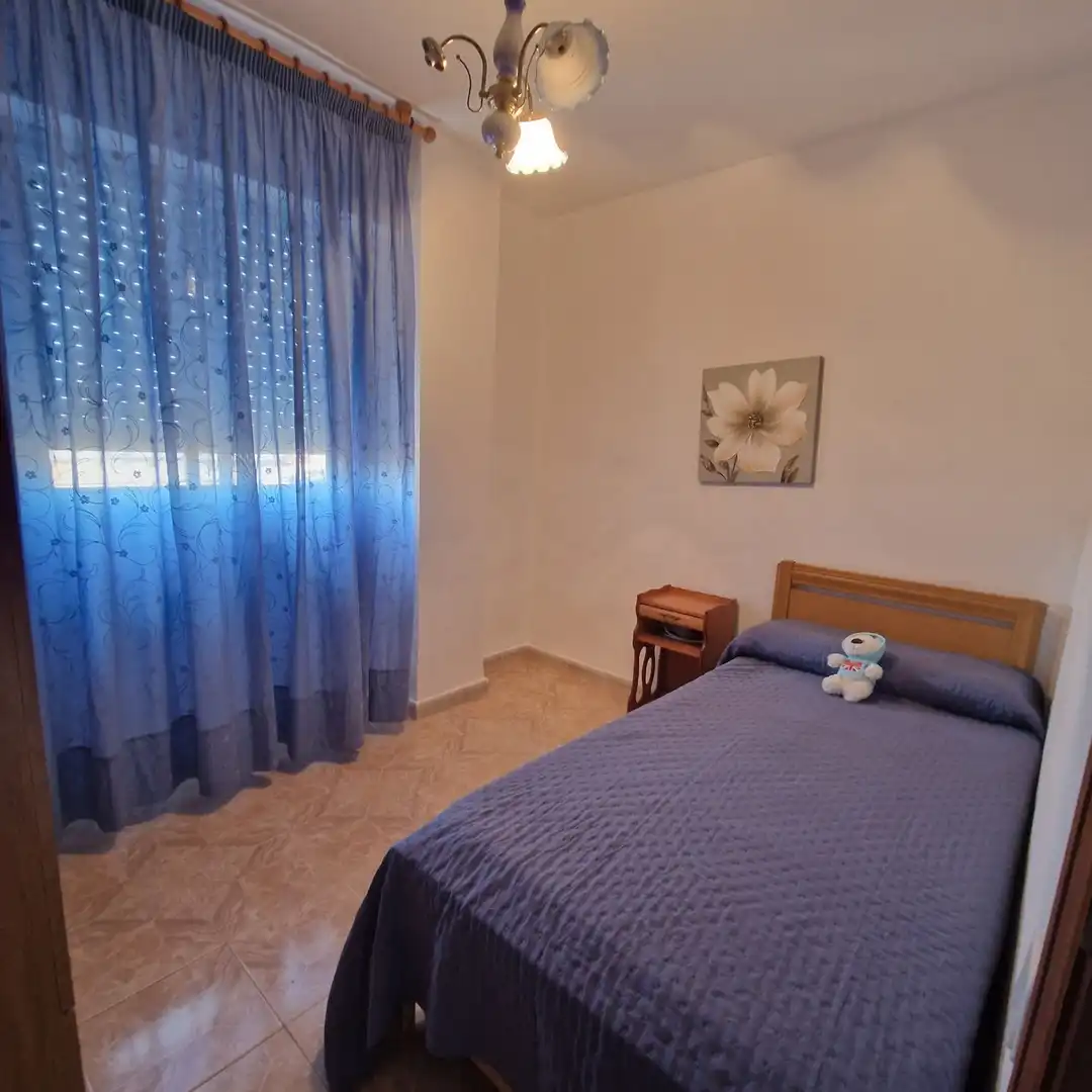 Flat for rent in Nuestra Señora de los Clarines, Parque Victoria Eugenia