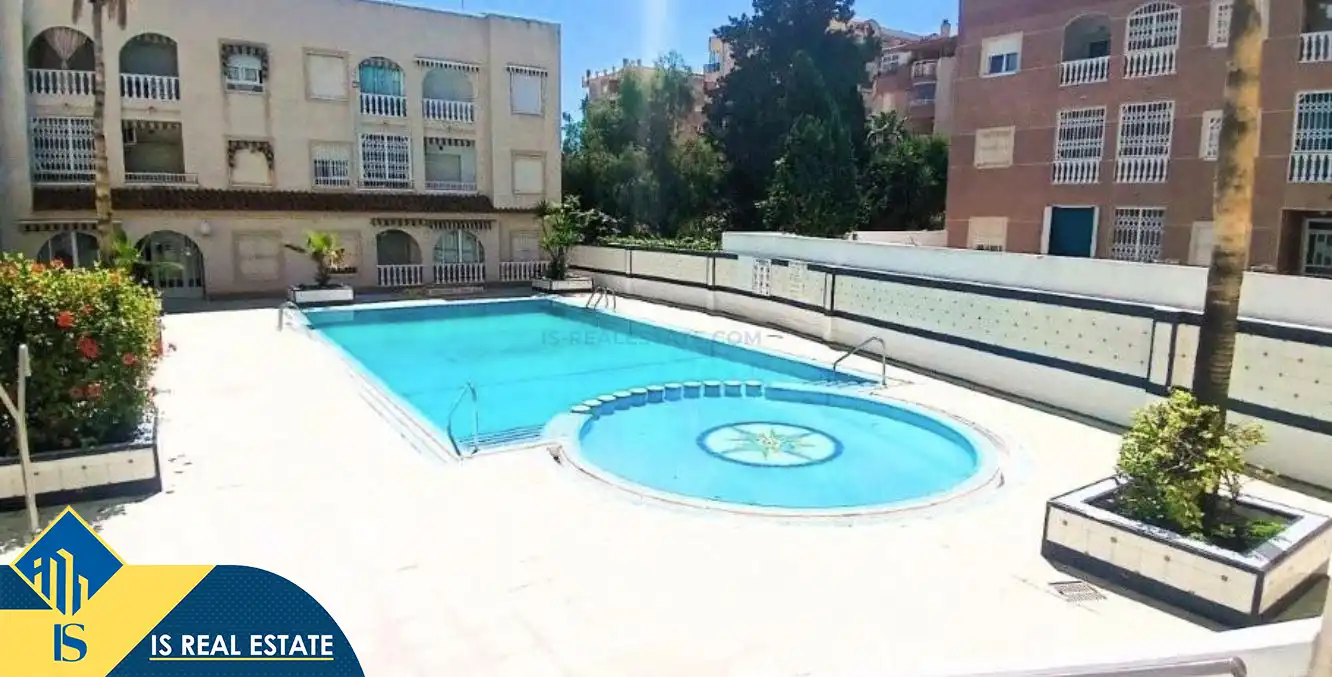 Apartment mit Pool zum Verkauf in Playa del Cura
