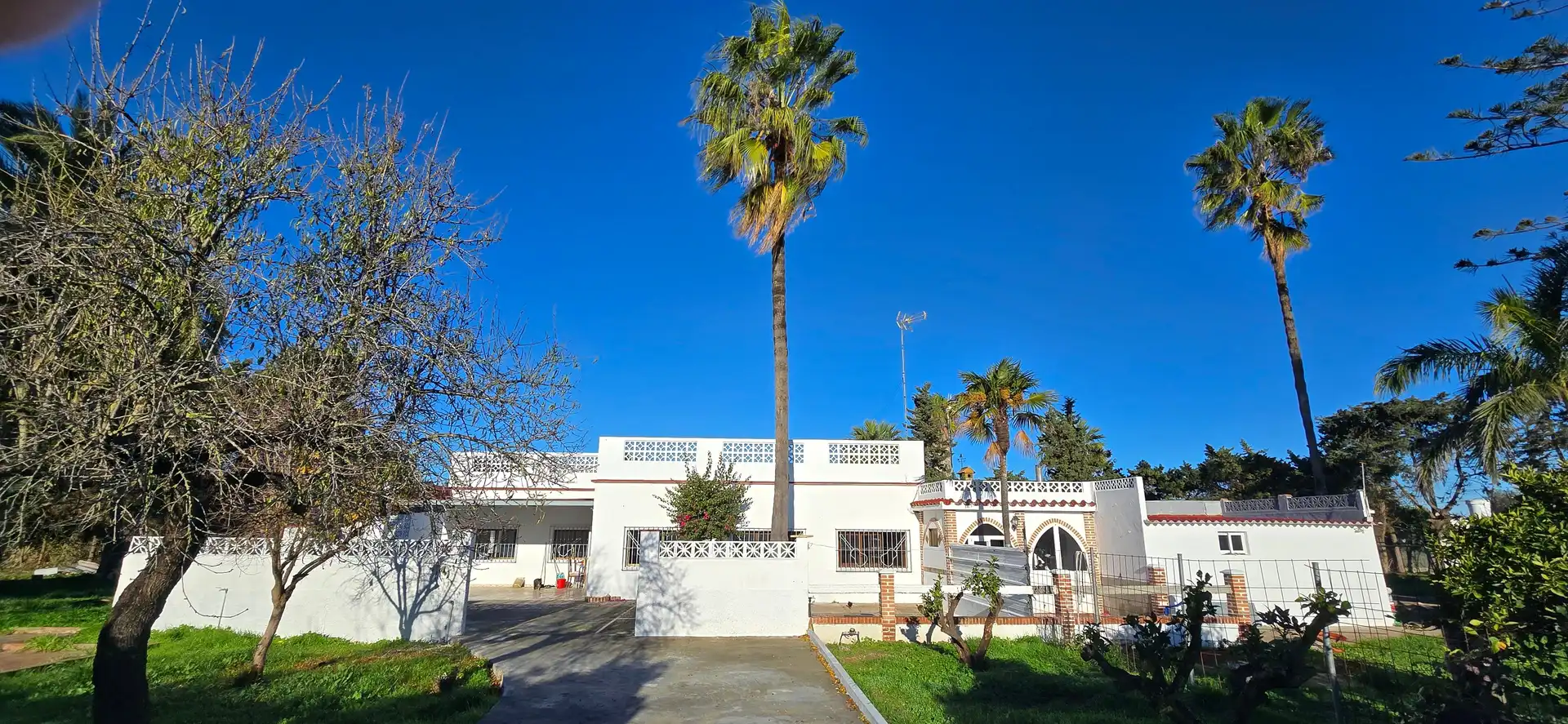 Exterior view of Houses for sale in Rota  with Private garden and Terrace