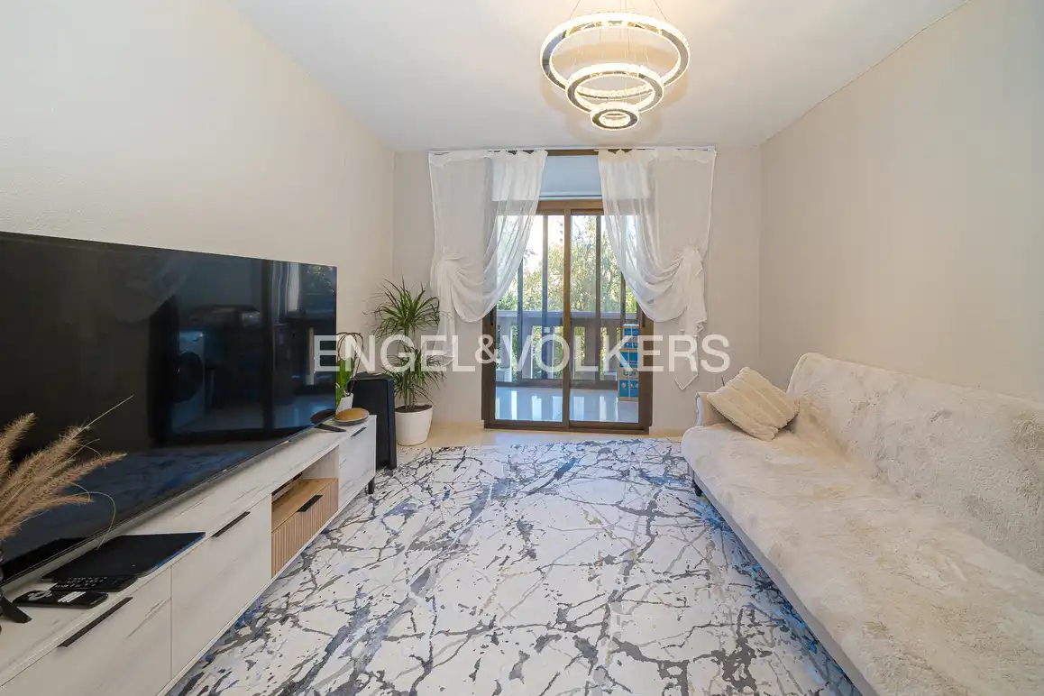 Dormitori de Apartament en venda en Benidorm amb Aire condicionat i Piscina comunitària