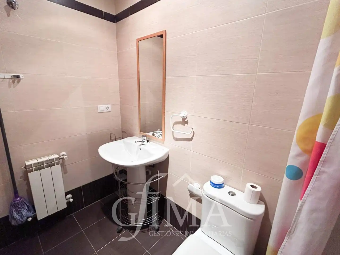 Bathroom of Ground floor for sale in Tomelloso  with Air Conditioner, Heating and Furnished