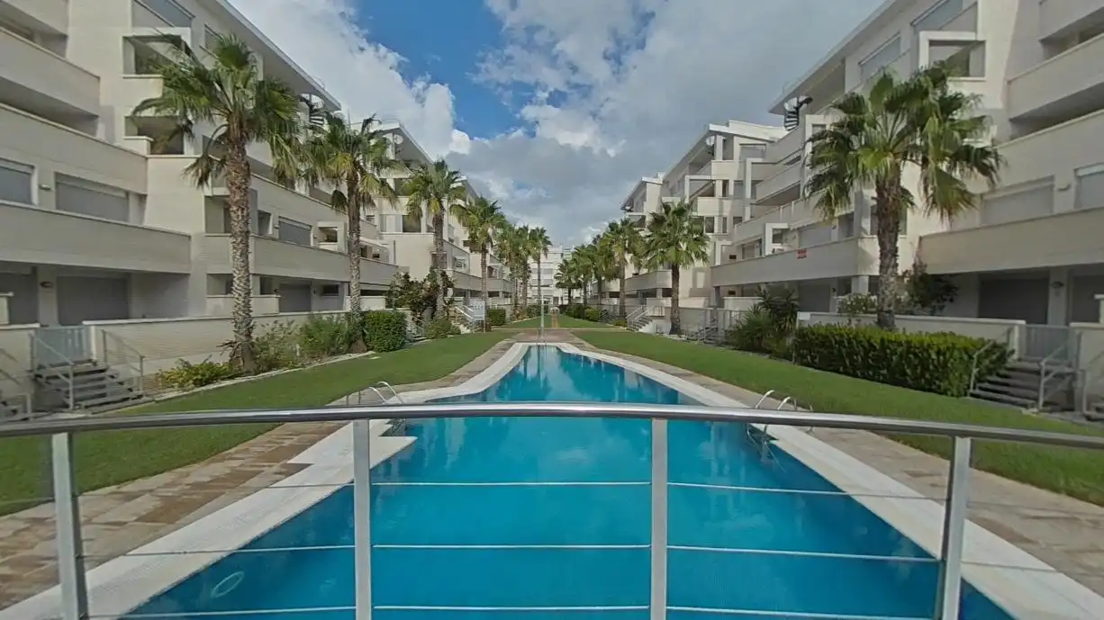 Vista exterior de Apartamento en venta en Dénia con Piscina