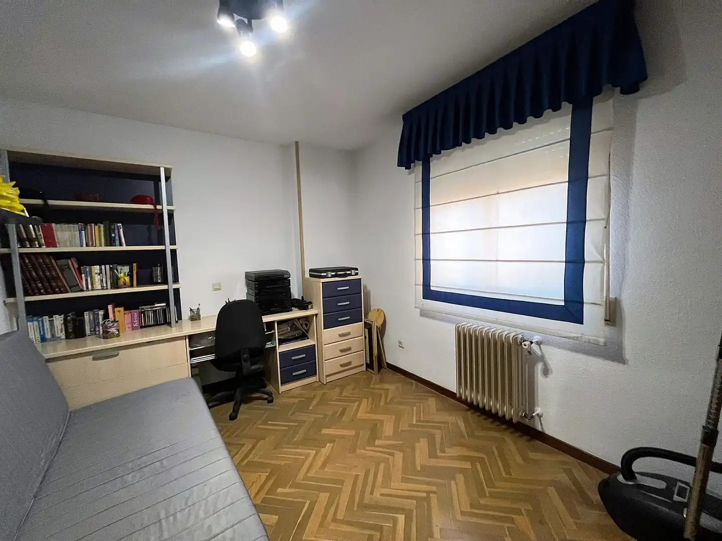 Schlafzimmer von Dachboden zum Verkauf in Fuenlabrada mit Klimaanlage, Heizung und Terrasse