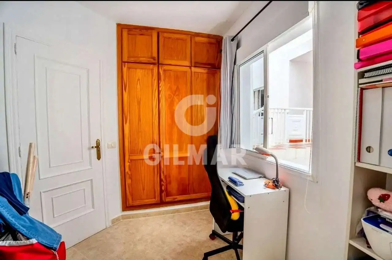 Habitación de Apartamento en venta en Adeje con Amueblado