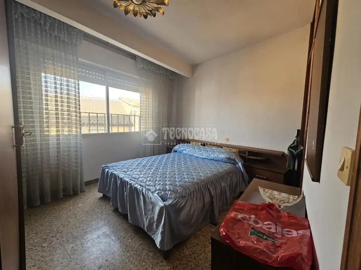 Dormitori de Casa adosada en venda en Espinoso del Rey amb Terrassa