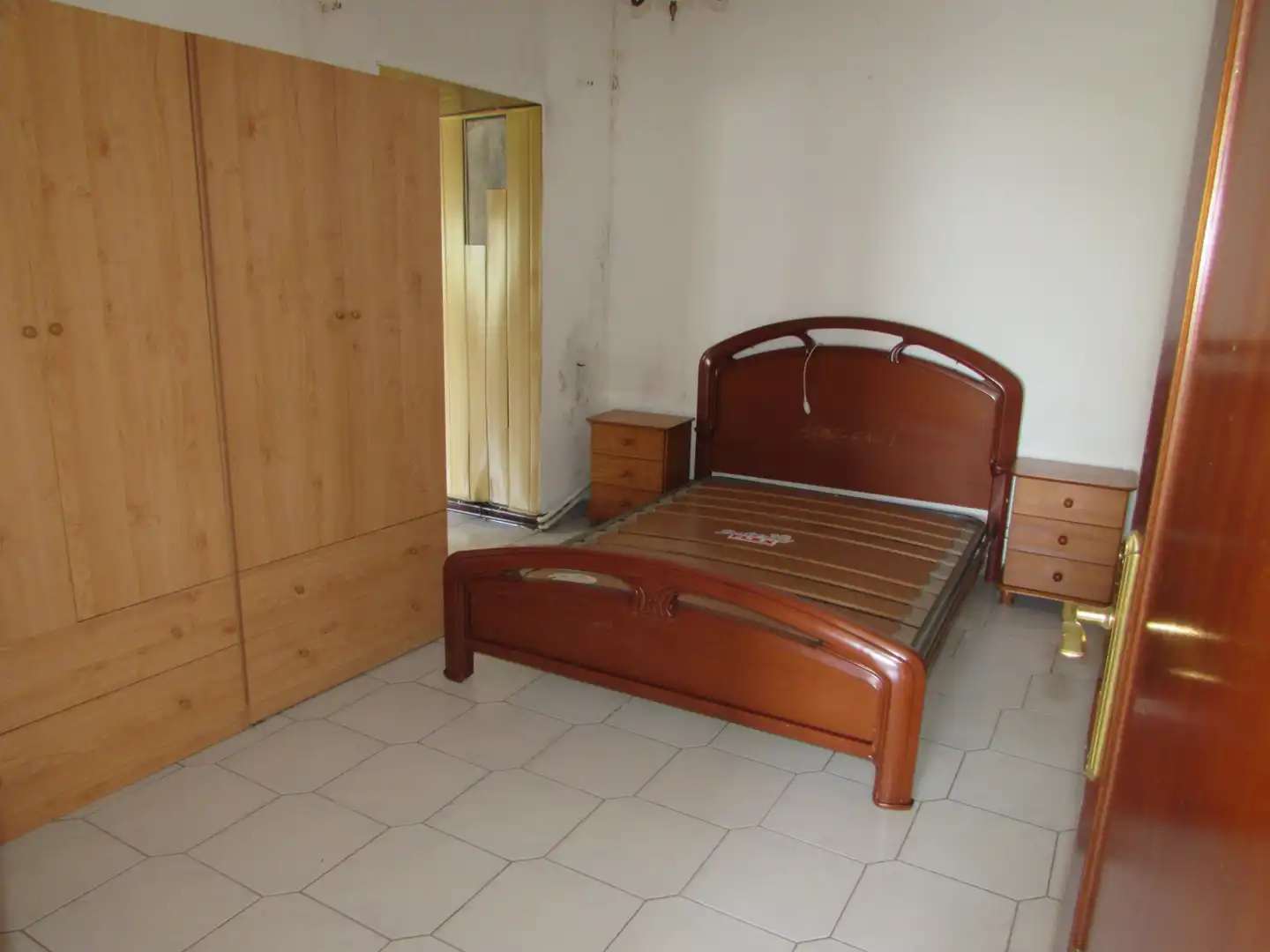 Dormitori de Casa o xalet en venda en Ferrol amb Calefacció i Jardí privat