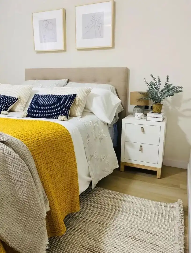 Schlafzimmer von Wohnung zum Verkauf in Chiva mit Klimaanlage, Terrasse und Balkon