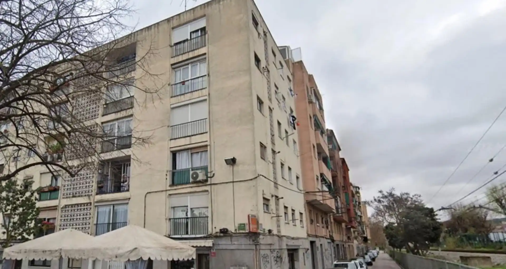 Vista exterior de Piso en venta en Montcada i Reixac