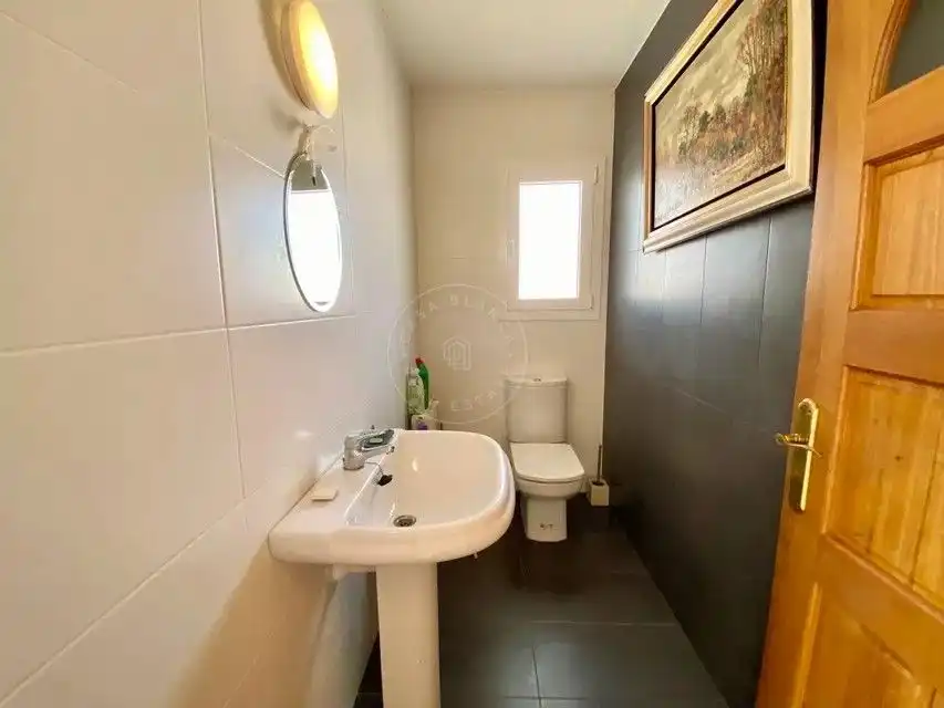 Bany de Casa o xalet en venda en Lloret de Mar amb Aire condicionat, Calefacció i Jardí privat