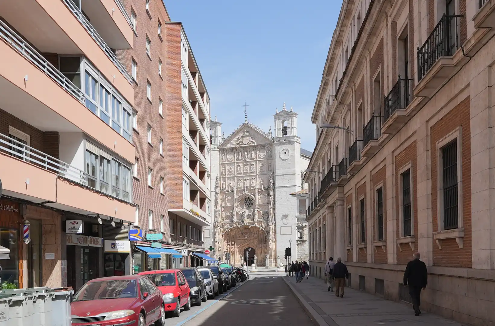 Vista exterior de Pis en venda en Valladolid amb Calefacció, Terrassa i Forn