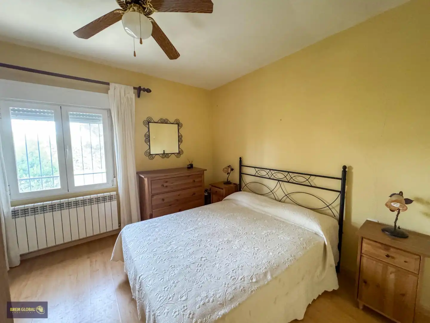 Dormitori de Casa o xalet en venda en La Cabrera amb Jardí privat, Terrassa i Traster
