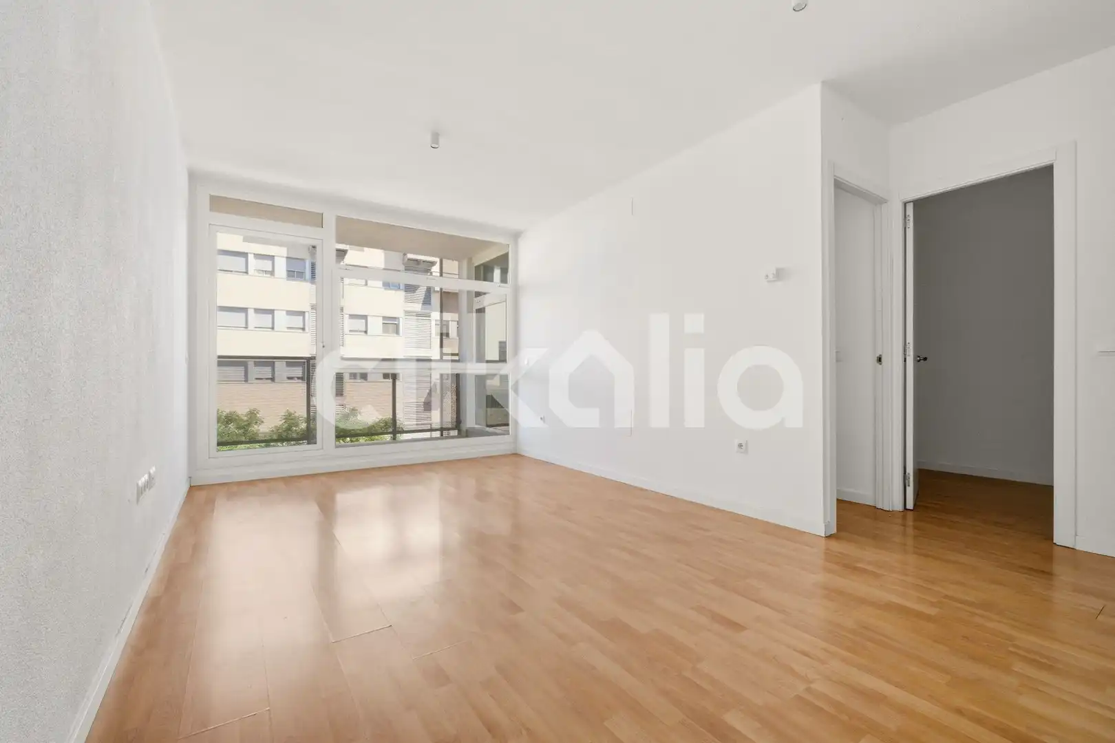Piso con piscina en venta en Villa de Vallecas, imagen 2