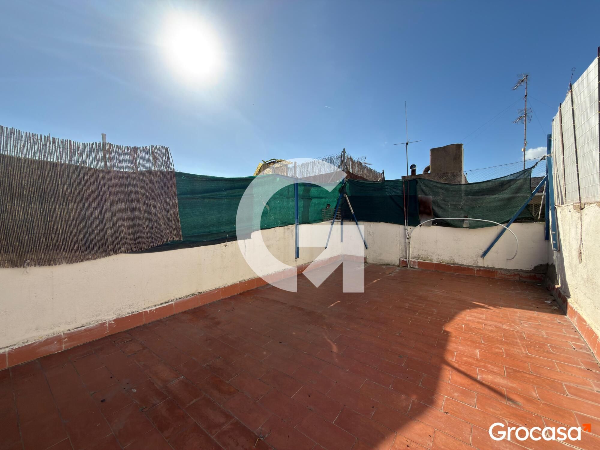 Terrassa de Pis en venda en Mataró amb Terrassa, TV i Internet