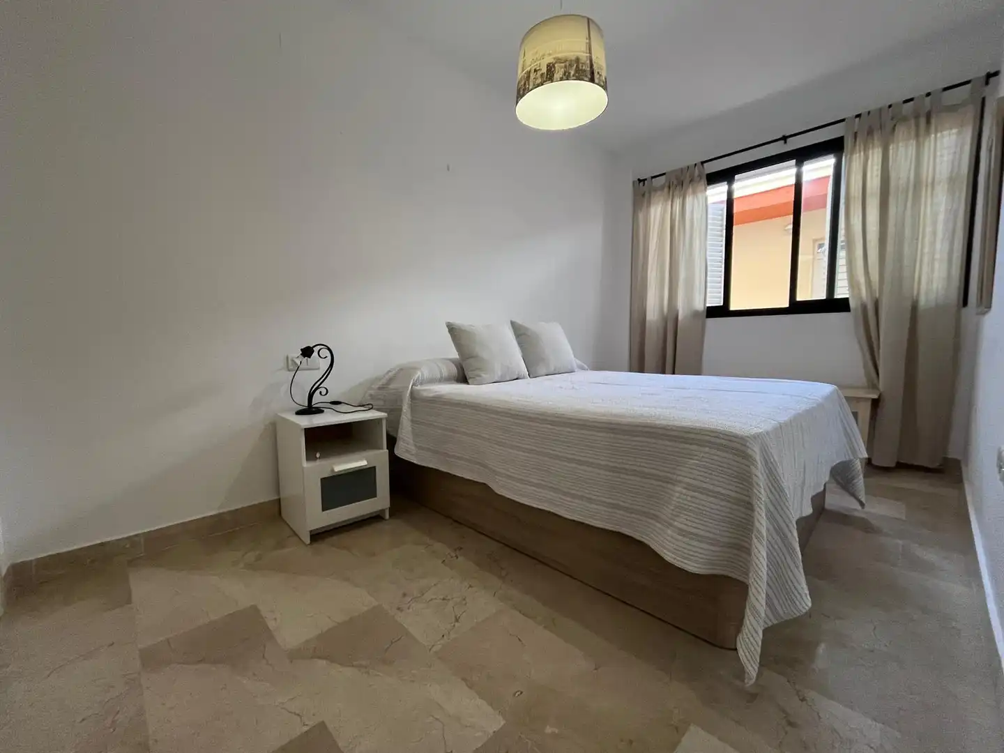 Habitación de Dúplex en venta en Islantilla con Terraza, Amueblado y Lavadora
