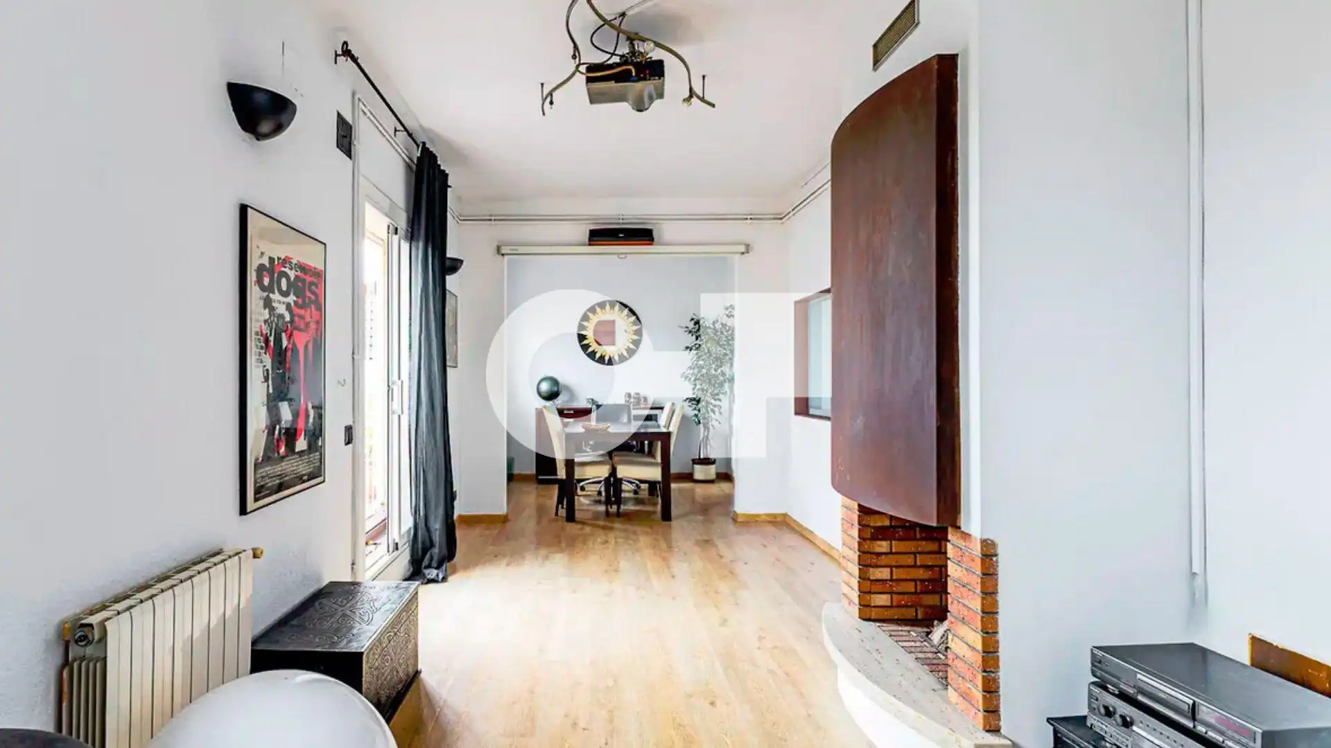 Sala de estar de Dúplex en venta en Barcelona con Calefacción, Terraza y Amueblado