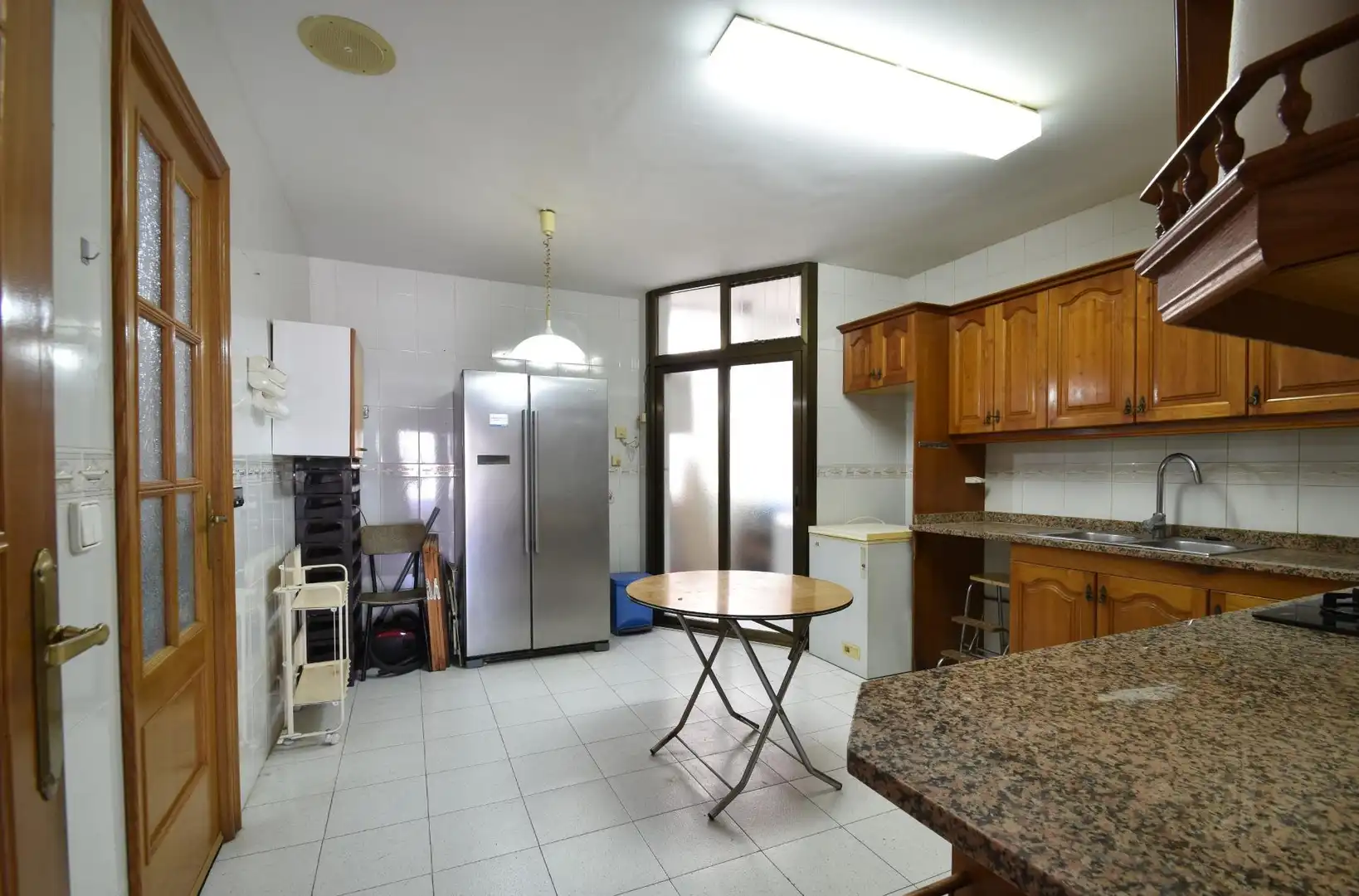 Küche von Wohnung zum Verkauf in Vilanova i la Geltrú mit Heizung, Terrasse und Balkon