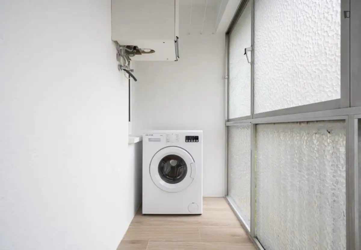Terrassa de Apartament de lloguer en Madrid amb Calefacció, Moblat i Forn