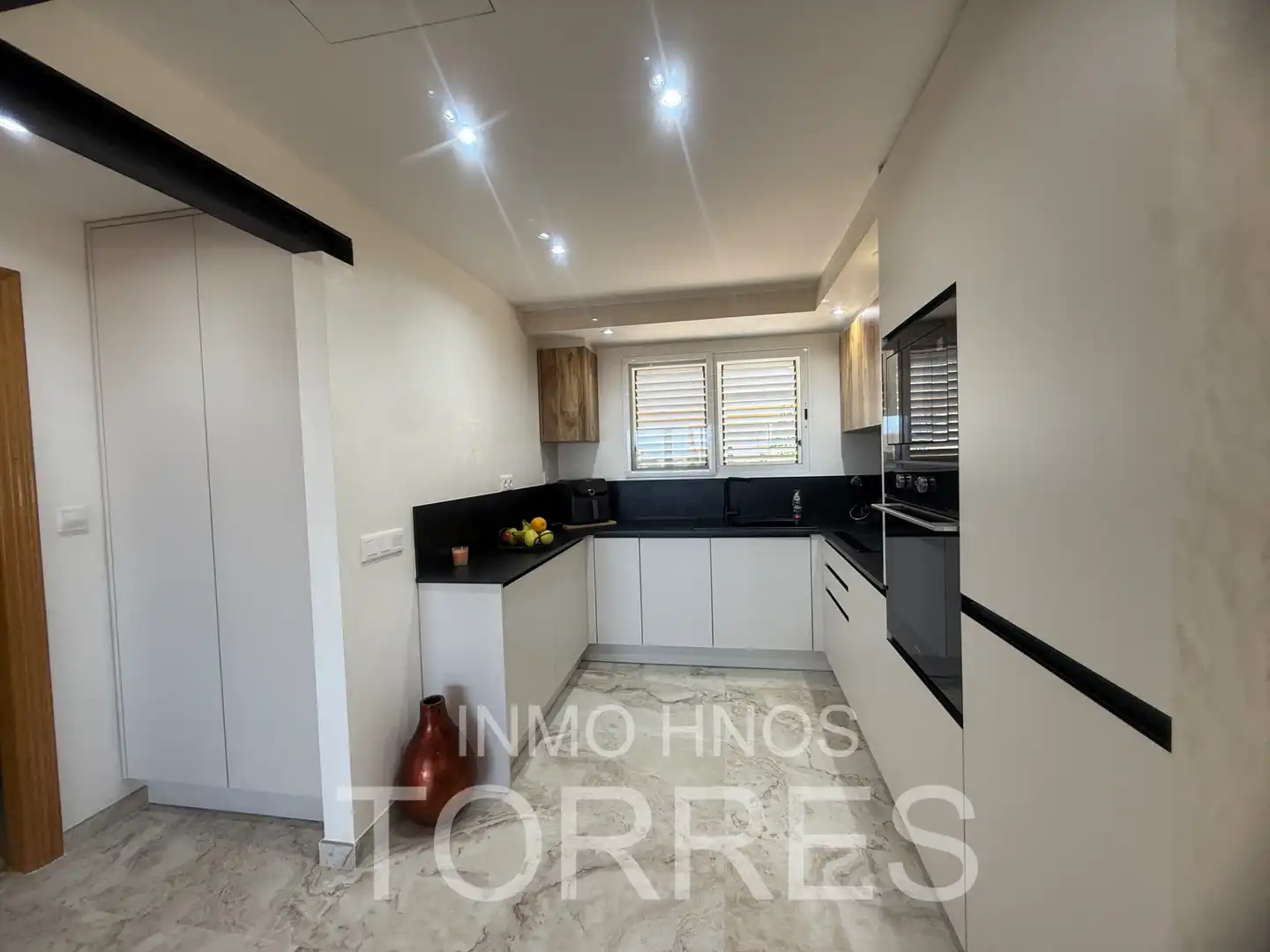 Cuina de Casa o xalet en venda en Peñíscola / Peníscola amb Aire condicionat, Jardí privat i Terrassa