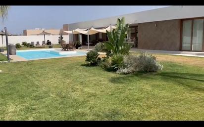 Swimming pool of House or chalet for sale in Mairena del Aljarafe  with Air Conditioner, Heating and Private garden