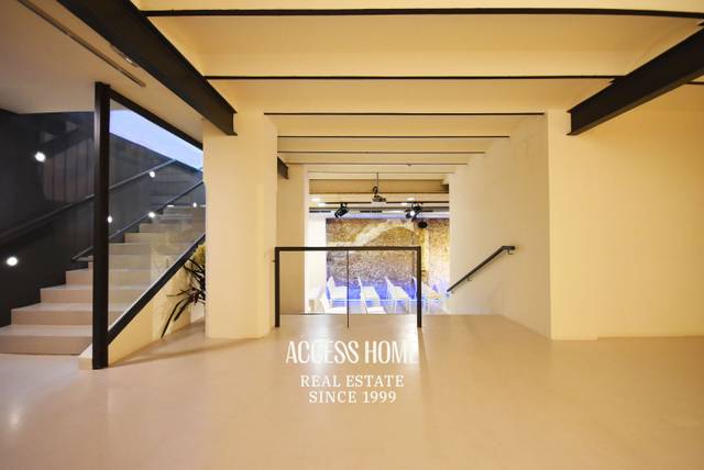 Local comercial en Alquiler en Vila de Gràcia