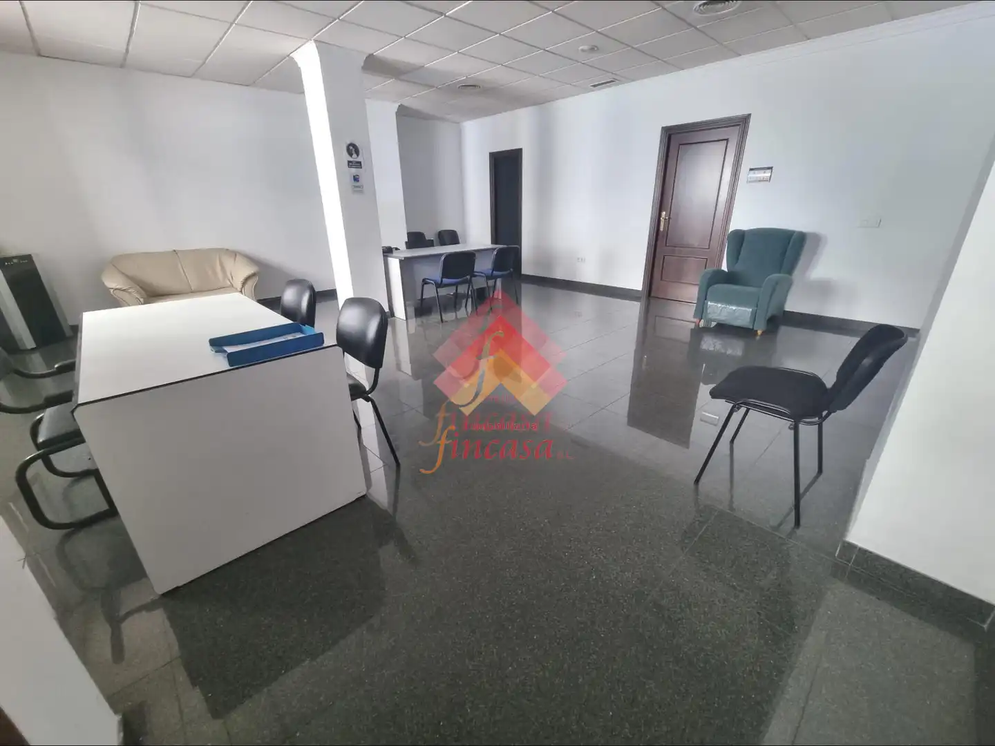 Local comercial en alquiler en Centro