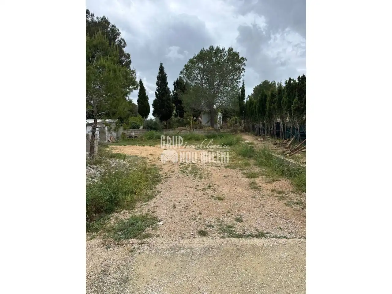 Finca rústica en venda en Montserrat amb Jardí privat