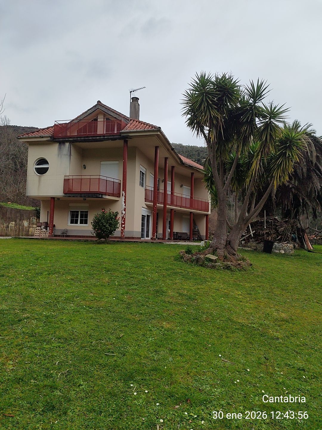 Vista exterior de Casa o xalet en venda en Voto amb Calefacció i Terrassa