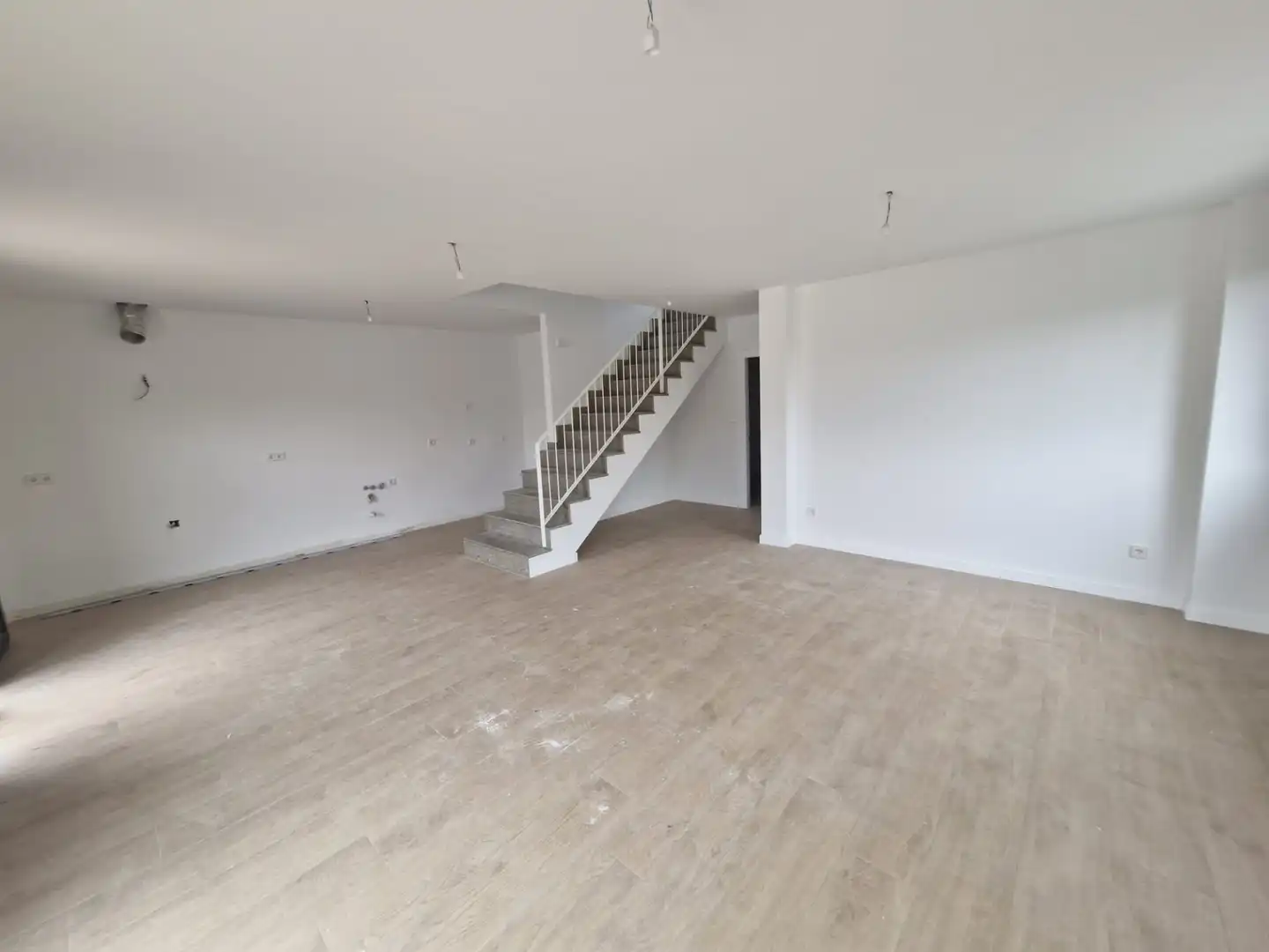 Casa o chalet en venta en Ourense Capital  con Calefacción, Terraza y Balcón
